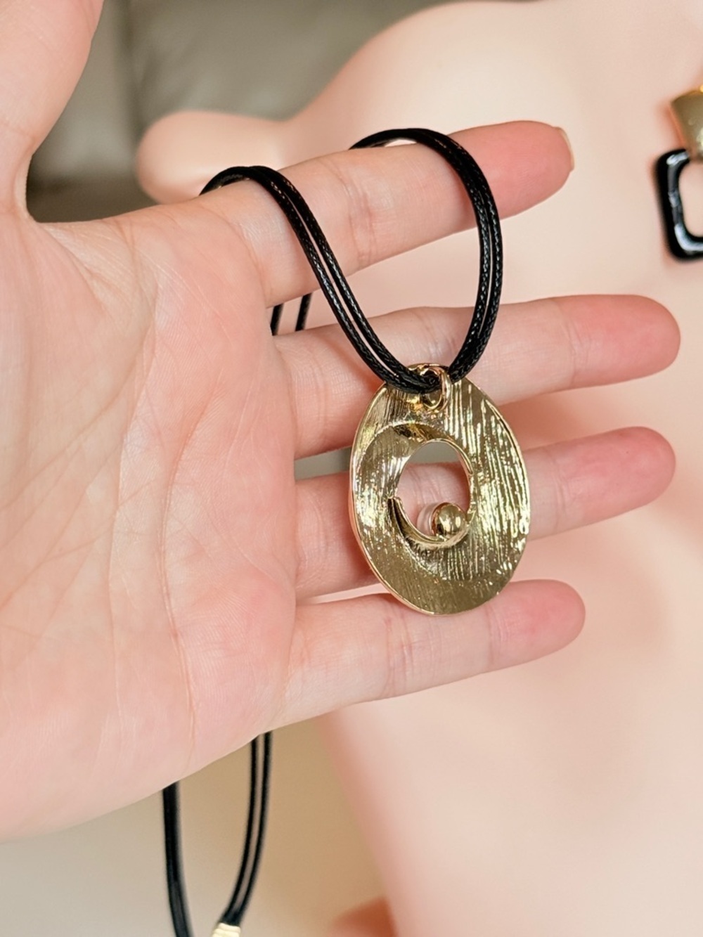 Gold Disc Necklace with Pearl Accent - Picture 8 of 10